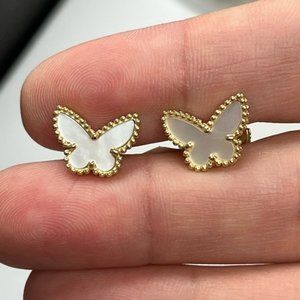18K Yellow Gold Mother of Pearl Butterfly Stud Earrings